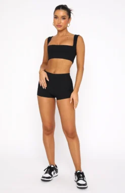 In The Mix Crop Black 11 In The Mix Crop Black -LuxeFit Shop 02.08.22 1432