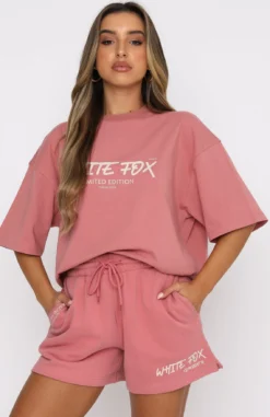 Step Back Oversized Tee Berry 8 Step Back Oversized Tee Berry -LuxeFit Shop 03.12.20p2 181