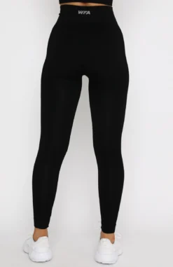 Seamless High Waisted Leggings Black 12 Seamless High Waisted Leggings Black -LuxeFit Shop 04.11.20 2754