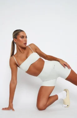 Carter Bike Shorts Oyster -LuxeFit Shop 09.02.239218 9c5ef84d 923e 4ed3 ad36 2ad082b8d285