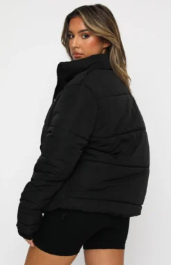 Not Giving In Puffer Jacket Black -LuxeFit Shop 09.07.21 915
