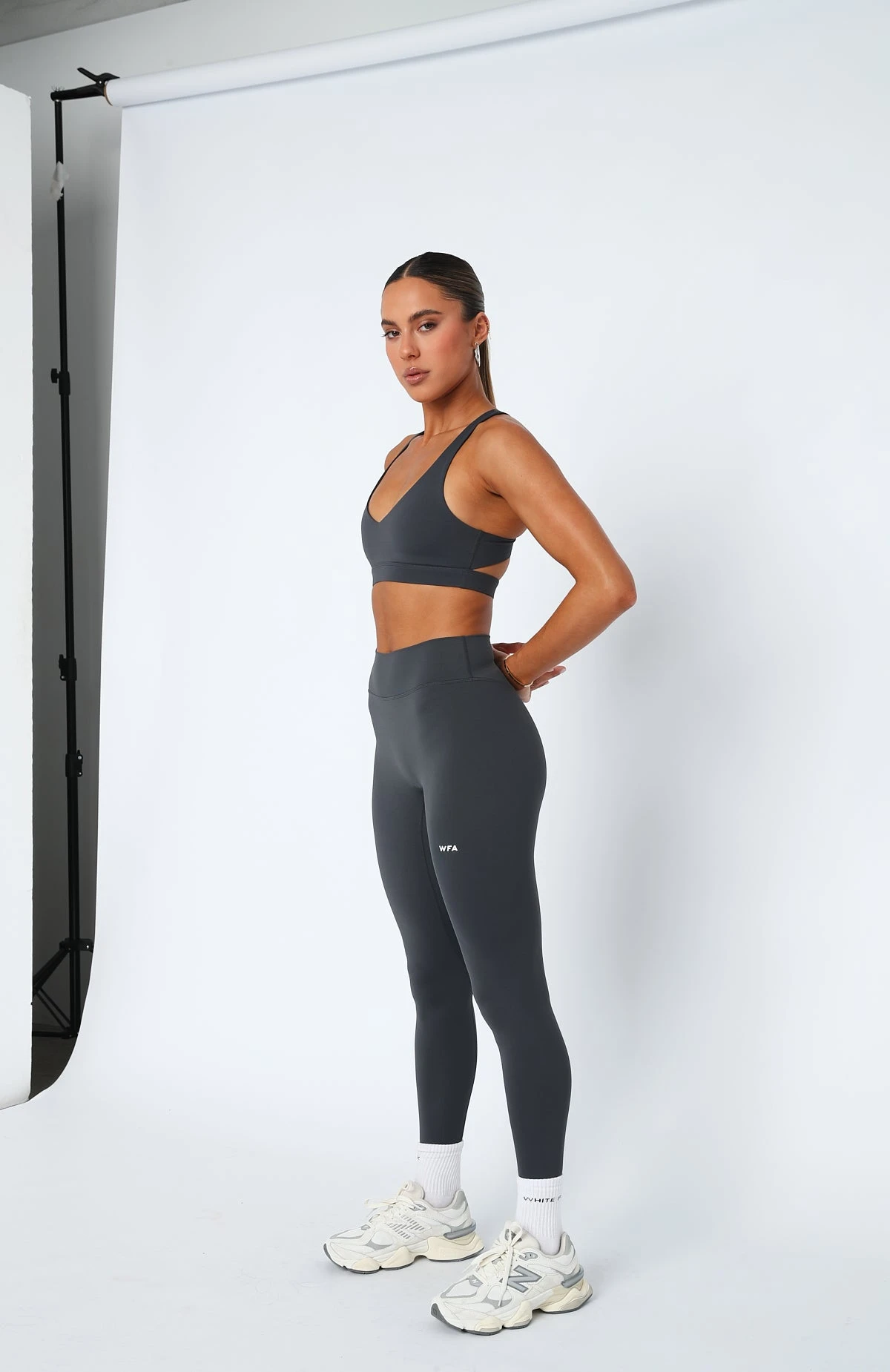 Finally There Leggings Charcoal 2 Finally There Leggings Charcoal - Image 2