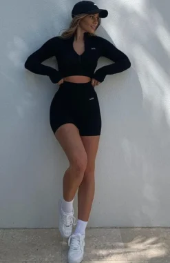 Seamless High Waisted Shorts Black -LuxeFit Shop 163607962 732463664099504 4588138351884720677 n 56d27dd6 d638 4339 b56b 5c9585259bcf