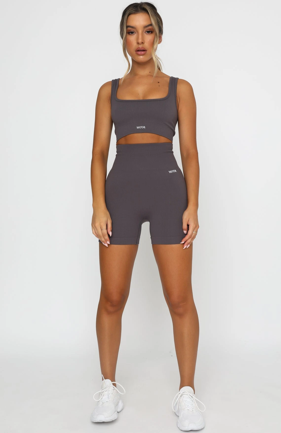 Seamless High Waisted Shorts Shadow 5 Seamless High Waisted Shorts Shadow - Image 5