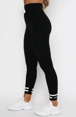 Work It Out Leggings White Stripe -LuxeFit Shop 22.10.20 2989