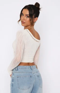 Losing Sleep Long Sleeve Top Snow 11 Losing Sleep Long Sleeve Top Snow -LuxeFit Shop 22.12.2220153