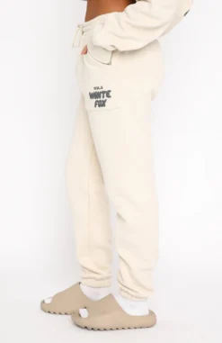 Offstage Sweatpants Pebble -LuxeFit Shop 27.07.22 1296