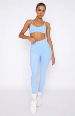 She's Healthy Sports Crop Sky Blue -LuxeFit Shop 28.04.22 1613