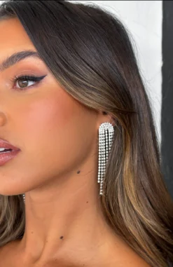 Chloe Chandelier Earrings Silver -LuxeFit Shop CHLOE EARRING 31.1.23 004