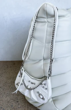 Harlow Bag White PU -LuxeFit Shop HARLOW BAG 31.1.23 004