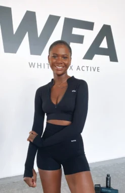 Seamless High Waisted Shorts Black -LuxeFit Shop IMG 3019 scaled