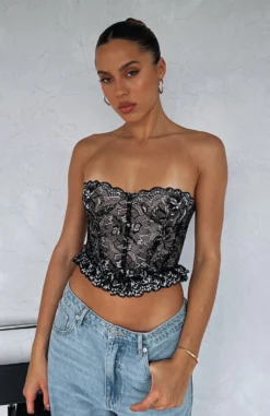 Save Your Tears Bustier Black -LuxeFit Shop IMG 9110 scaled