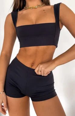 In The Mix Crop Black 12 In The Mix Crop Black -LuxeFit Shop IN THE MIX CROP 040822 01