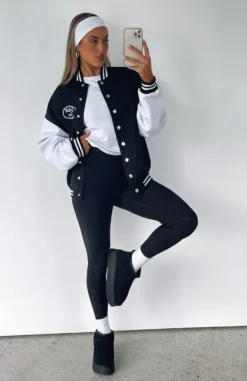 Jet Setter Platform Snug Boots Black -LuxeFit Shop JET SETTER PLATFORM SNUG BOOTS280323 04 scaled