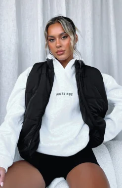 Outside The Lines Puffer Vest Black -LuxeFit Shop OUTSIDE THE LINE PUFFER VEST 211222 08