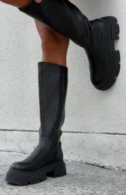 Paddy Boots Black -LuxeFit Shop PADDY KNEWW HIGH BOOT 07.02.23 001