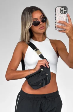 Sammy Belt Bag Black 10 Sammy Belt Bag Black -LuxeFit Shop SAMMY BELT BAG 07.02.23 005