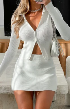 Weekend Lover Long Sleeve Crop White