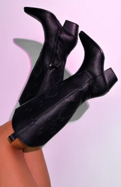 Western Cowboy Boots Black 15 Western Cowboy Boots Black -LuxeFit Shop WESTERN BOOT 14.02.23 001