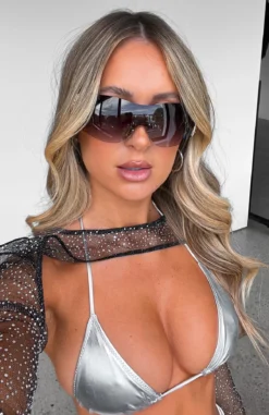 Zoey Sunglasses Black 12 Zoey Sunglasses Black -LuxeFit Shop ZOEY SUNGLASSES 19.05.23 13