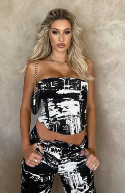 No Drama Bustier Dice 17 No Drama Bustier Dice -LuxeFit Shop evie 62e5e23c 4857 4f59 a186 a32d32389565